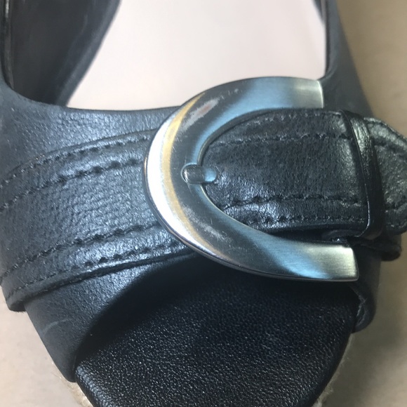 Franco Sarto black leather wedges in size 8.5. - Picture 4 of 6